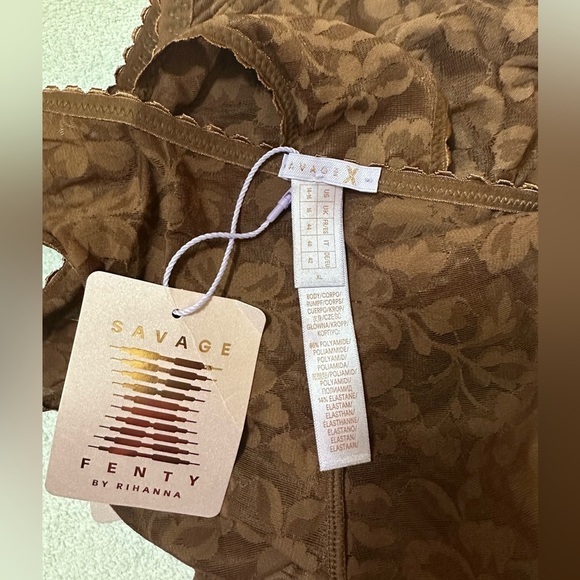 NWT FENTY SAVAGE LACE SET - Picture 9 of 10